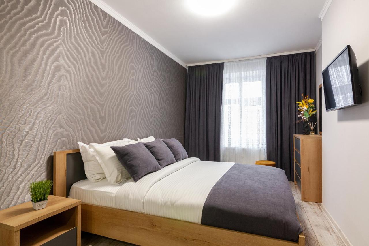 Alfa Apartments Kniazia Leva 2 إلفيف المظهر الخارجي الصورة