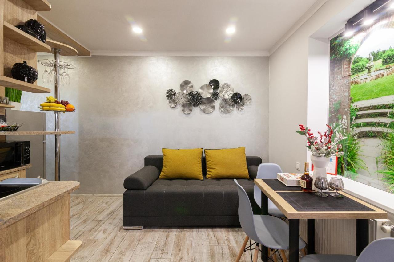 Alfa Apartments Kniazia Leva 2 إلفيف المظهر الخارجي الصورة