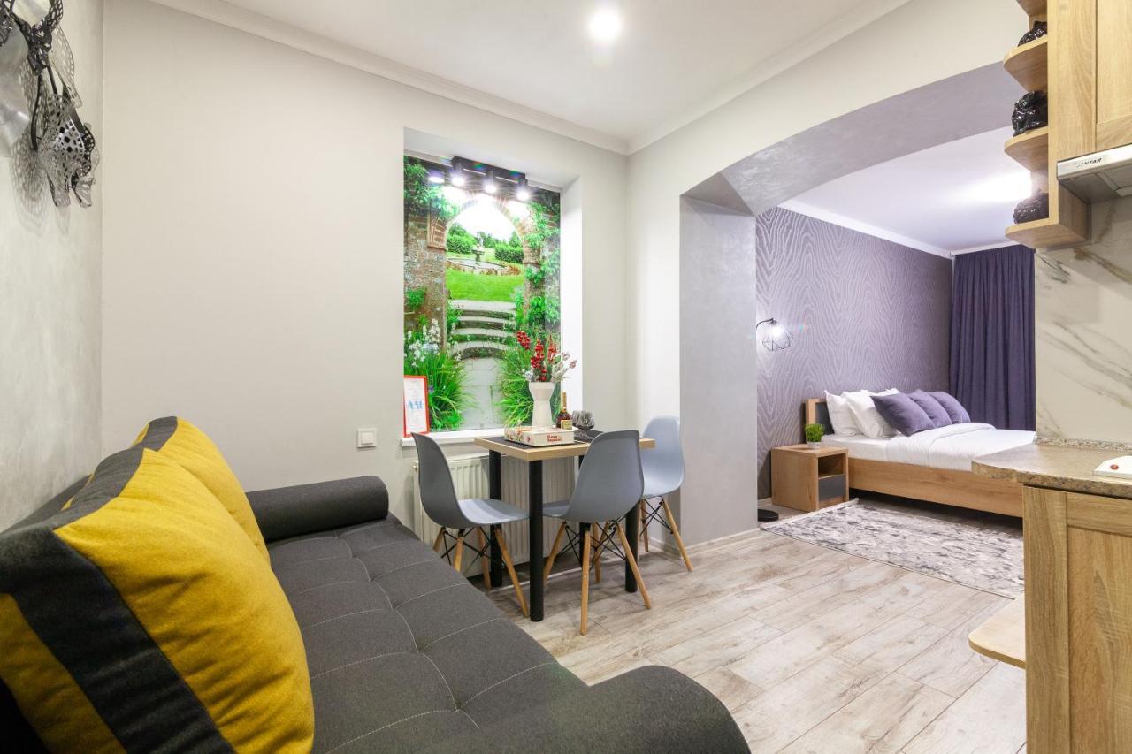 Alfa Apartments Kniazia Leva 2 إلفيف المظهر الخارجي الصورة
